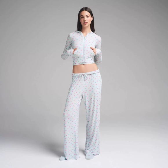 SKIMS Women's Heart Print Pajama Set S - Picture 2 of 8